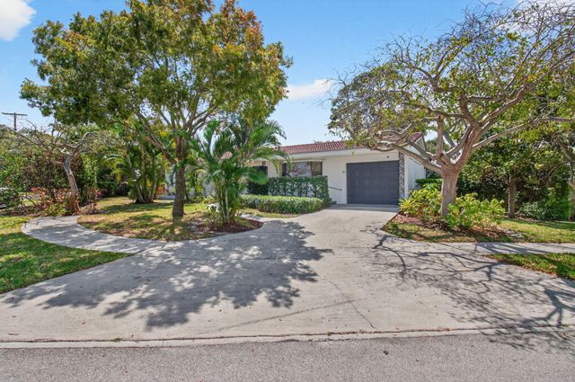 2101 Collier Avenue, Lake Worth Beach, FL 33461