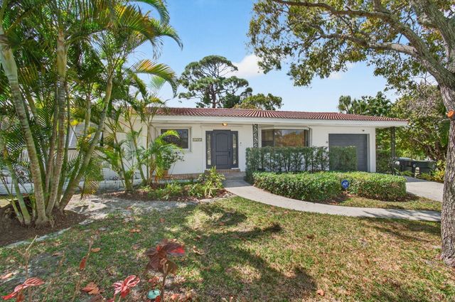 2101 Collier Avenue, Lake Worth Beach, FL 33461