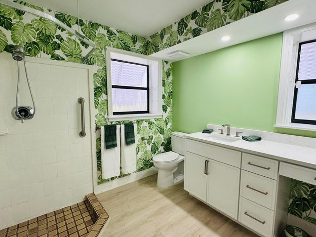 2101 Collier Avenue, Lake Worth Beach, FL 33461