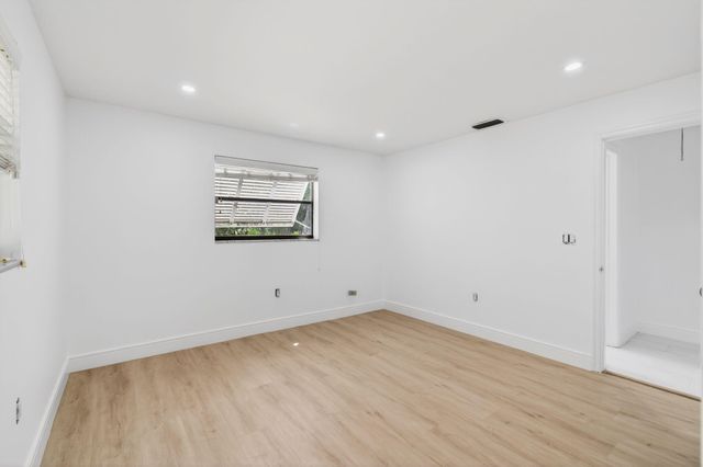 2101 Collier Avenue, Lake Worth Beach, FL 33461