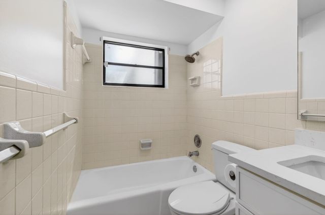 2101 Collier Avenue, Lake Worth Beach, FL 33461