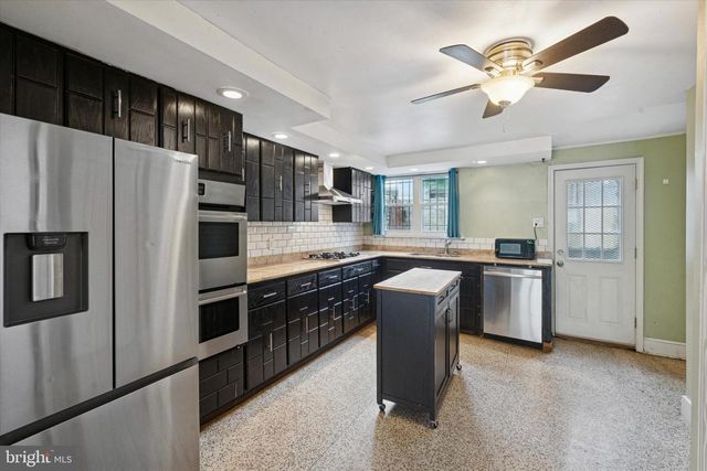 933 CANTRELL ST, Philadelphia, PA 19148