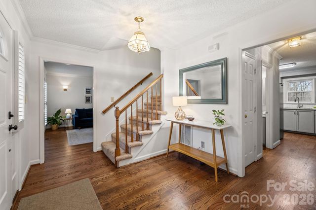 7620 Covey Chase Drive, Charlotte, NC 28210