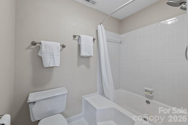 7620 Covey Chase Drive, Charlotte, NC 28210