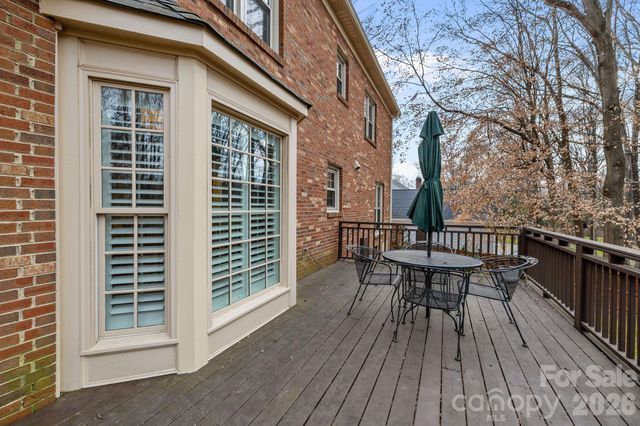 7620 Covey Chase Drive, Charlotte, NC 28210