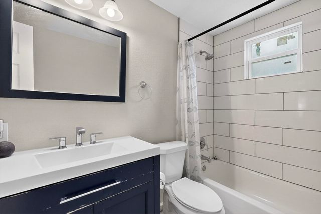 4408 Lawnview Avenue, Dallas, TX 75227