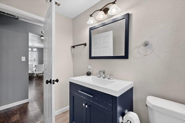 4408 Lawnview Avenue, Dallas, TX 75227