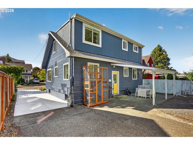 6826 N CONGRESS Ave, Portland, OR 97217