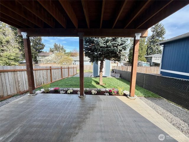 2523 58th Avenue NE, Tacoma, WA 98422