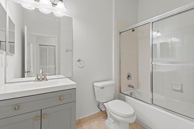 9051 Plymouth Place 20203, Tamarac, FL 33321