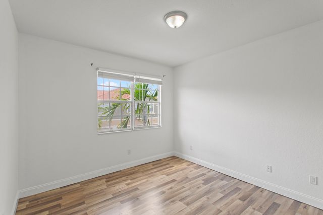 9051 Plymouth Place 20203, Tamarac, FL 33321