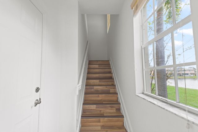 9051 Plymouth Place 20203, Tamarac, FL 33321