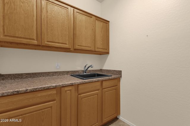 3334 E HOPKINS Road, Gilbert, AZ 85295