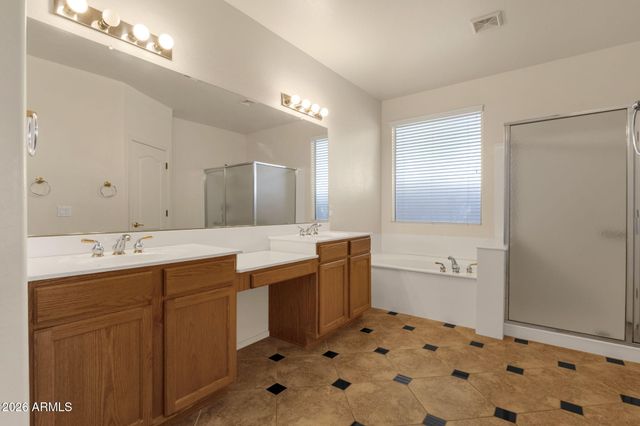 3334 E HOPKINS Road, Gilbert, AZ 85295