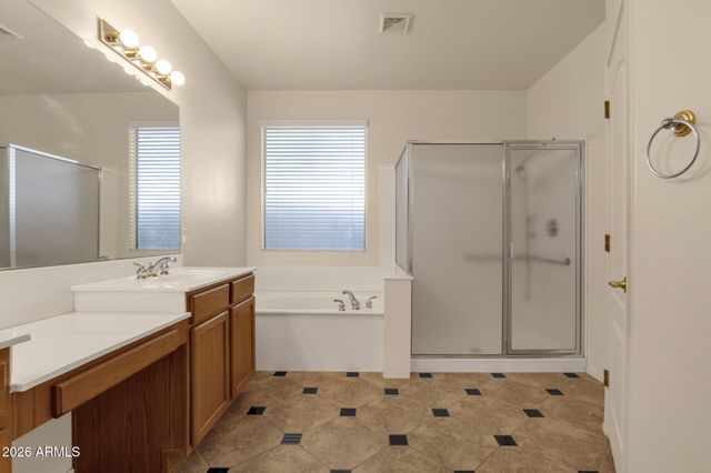 3334 E HOPKINS Road, Gilbert, AZ 85295