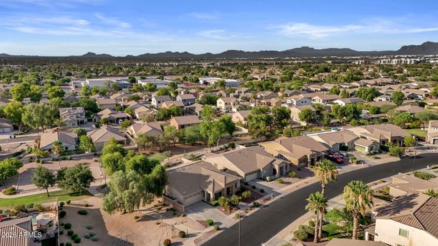 3334 E HOPKINS Road, Gilbert, AZ 85295