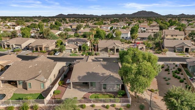 3334 E HOPKINS Road, Gilbert, AZ 85295