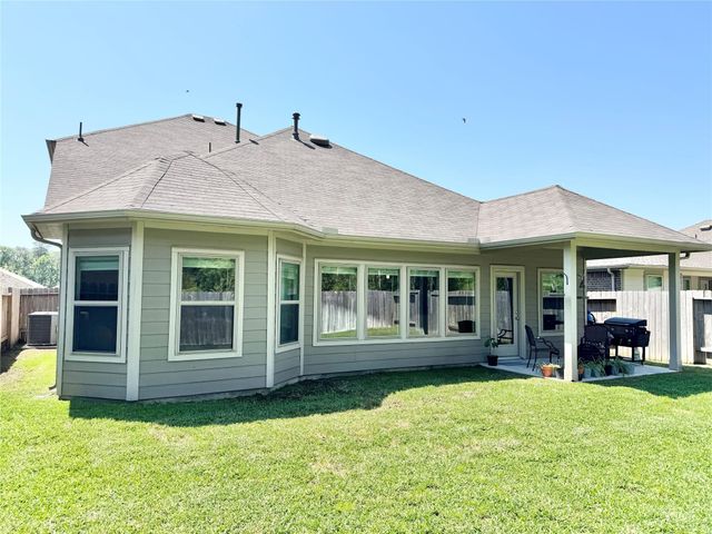 21759 Thicket Point Lane, New Caney, TX 77357