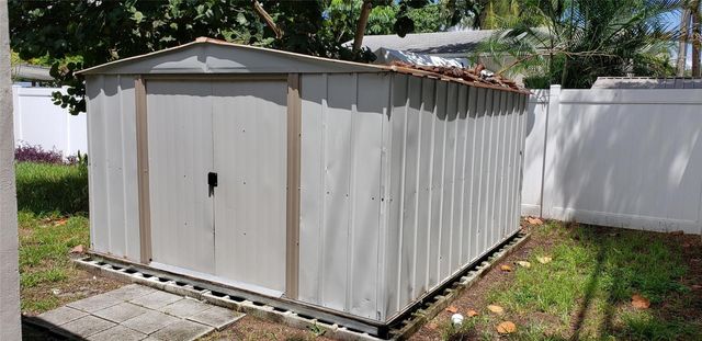 413 SW 16th Street, Fort Lauderdale, FL 33315