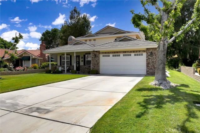 12820 Golf Course Drive, Victorville, CA 92395