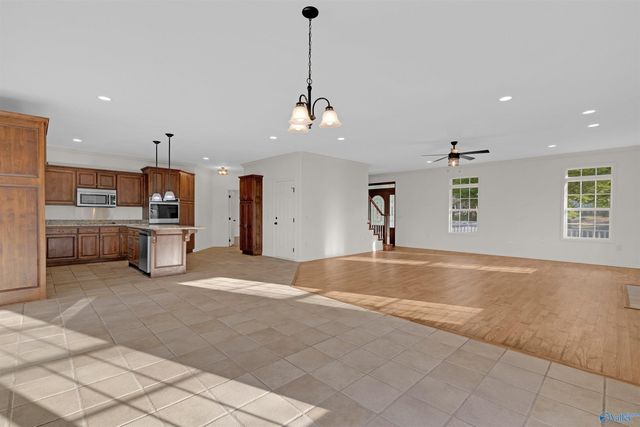 107 Road 1924, Rainsville, AL 35986