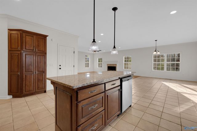 107 Road 1924, Rainsville, AL 35986