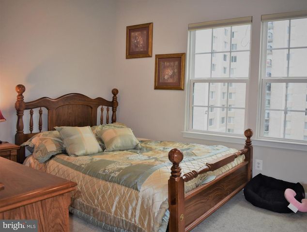 4711 CREST VIEW DR, Hyattsville, MD 20782