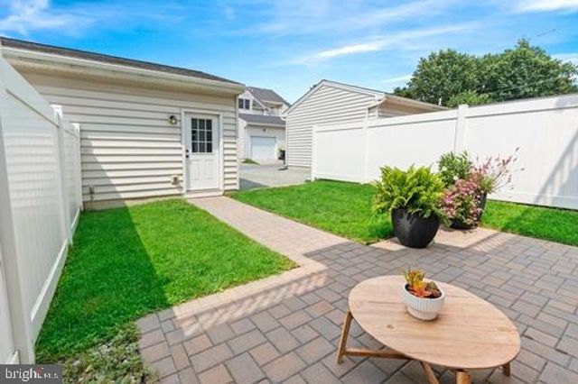 607 W MULBERRY ST, Kennett Square, PA 19348