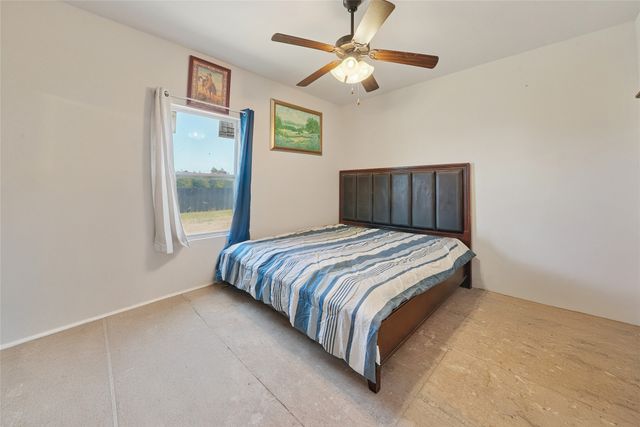 21896 County Road 4072, Kemp, TX 75143