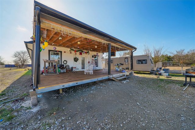 21896 County Road 4072, Kemp, TX 75143