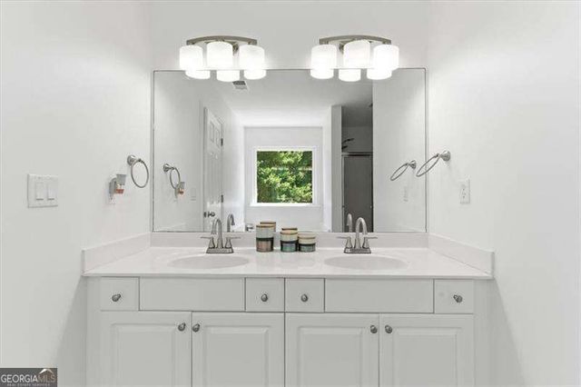 3083 Woodbridge Lane, Canton, GA 30114