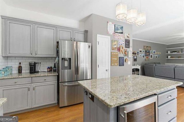 3083 Woodbridge Lane, Canton, GA 30114