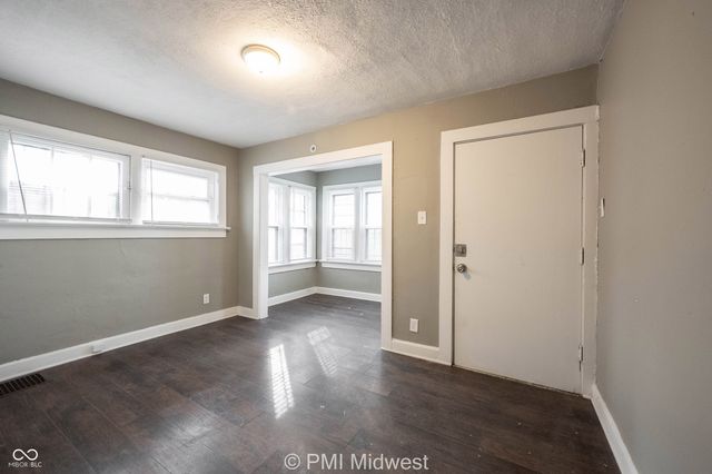 1344 Burdsal Parkway, Indianapolis, IN 46208