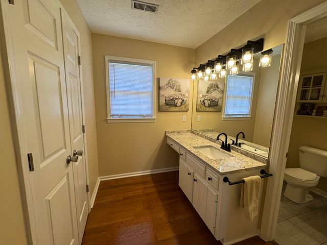 102 Iron Liege Drive, Danville, KY 40422