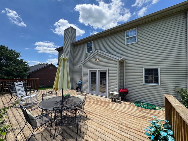 102 Iron Liege Drive, Danville, KY 40422