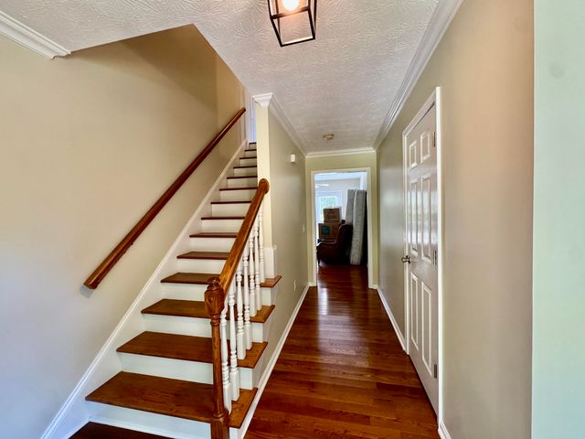 102 Iron Liege Drive, Danville, KY 40422