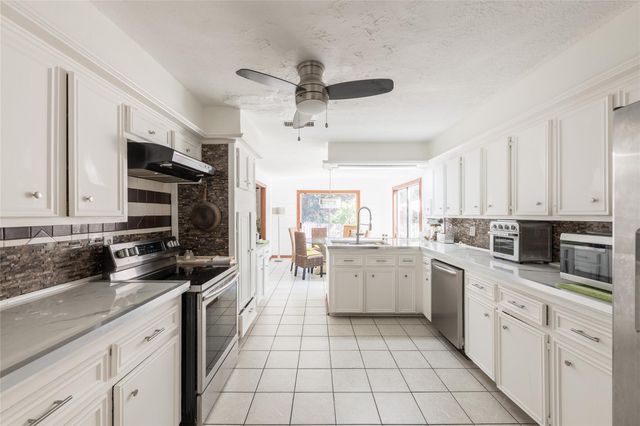 17818 Running Brook, Spring, TX 77379