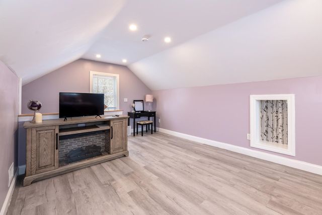 5-11 Violette Circle, Laconia, NH 03246