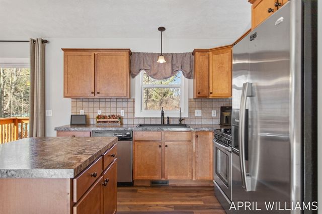 6919 Pinestead Court, Allendale, MI 49401