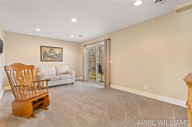 6919 Pinestead Court, Allendale, MI 49401