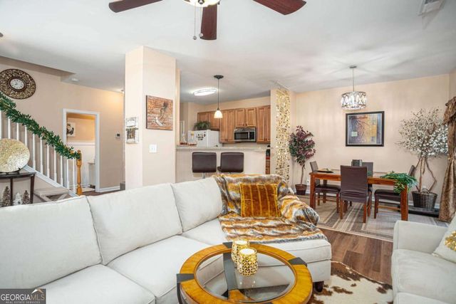 988 Treymont Way, Lawrenceville, GA 30045