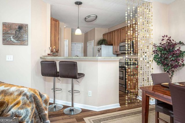 988 Treymont Way, Lawrenceville, GA 30045