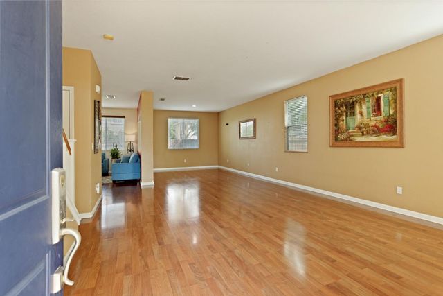 2036 Tiempo Pl, Manteca, CA 95336