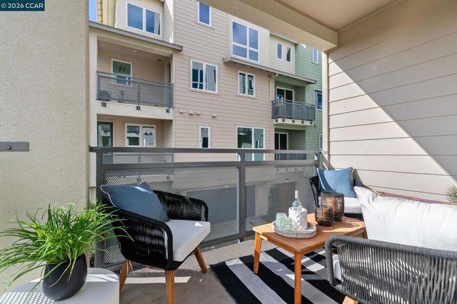 27277 Cosmo Ct, Hayward, CA 94544