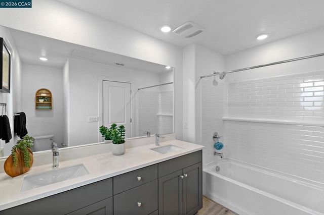 27277 Cosmo Ct, Hayward, CA 94544