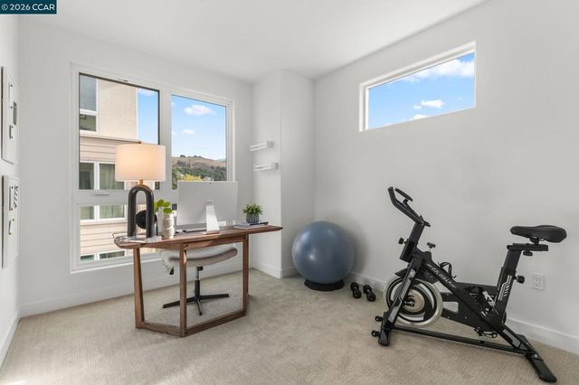 27277 Cosmo Ct, Hayward, CA 94544