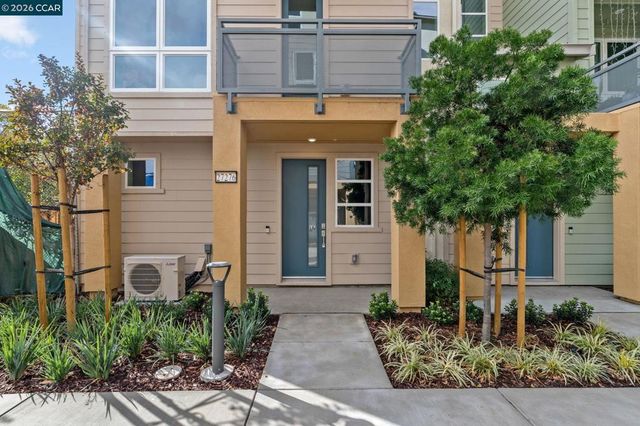 27277 Cosmo Ct, Hayward, CA 94544