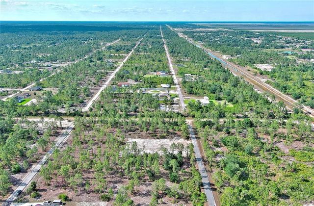 317 Fitch AVE, Lehigh Acres, FL 33936