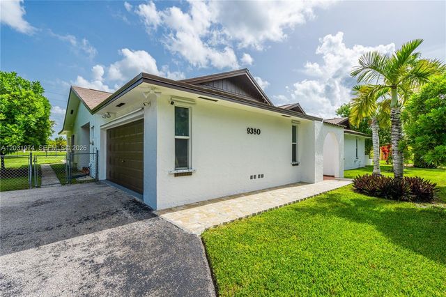 9380 SW 134th St, Miami, FL 33176