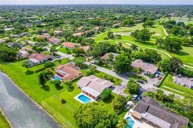 9380 SW 134th St, Miami, FL 33176